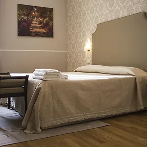 *** Hotel Navy Italië